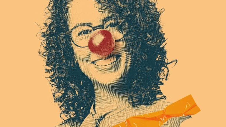 Profa. Larissa com nariz de palhaça