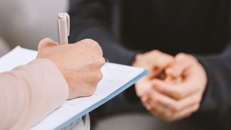 Preenchendo formulário